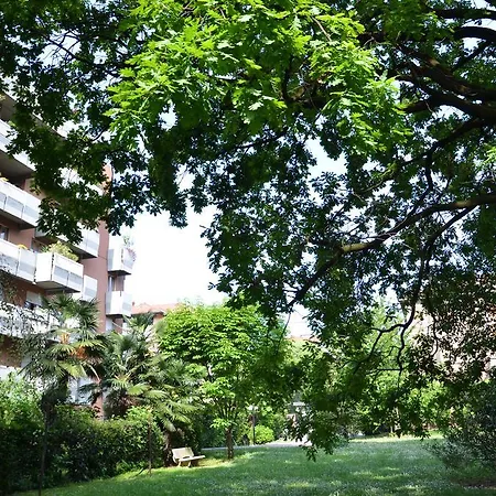 Italy 2*